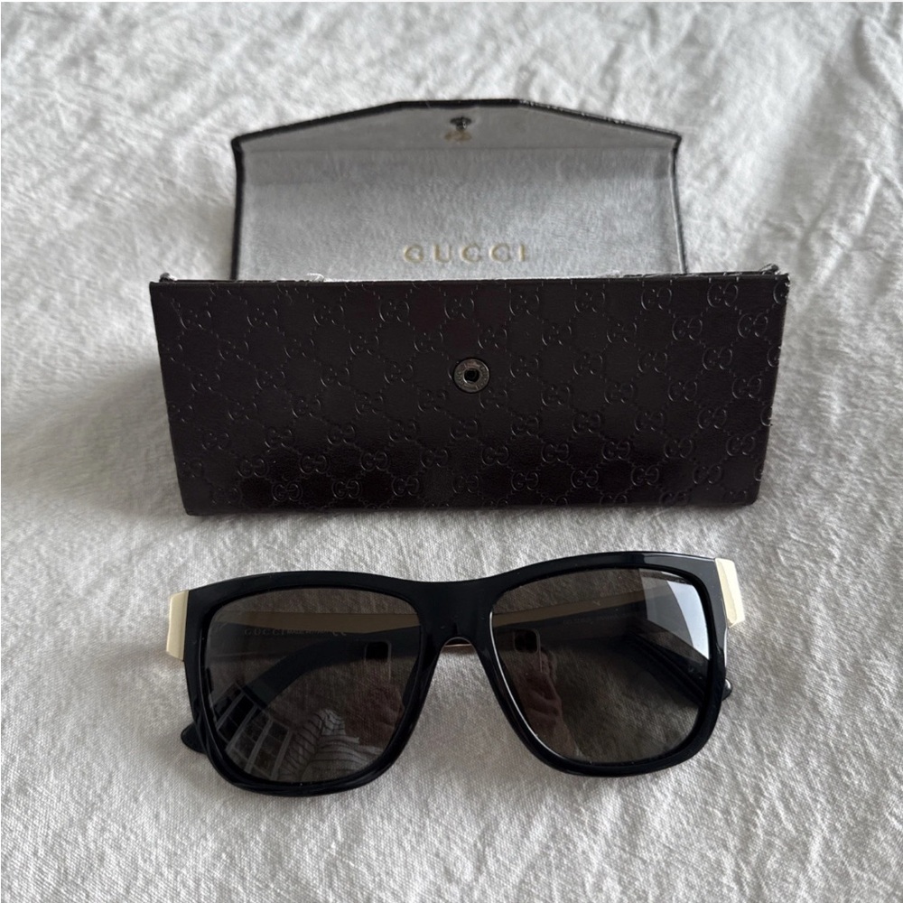 Gucci Black and White Sunglasses